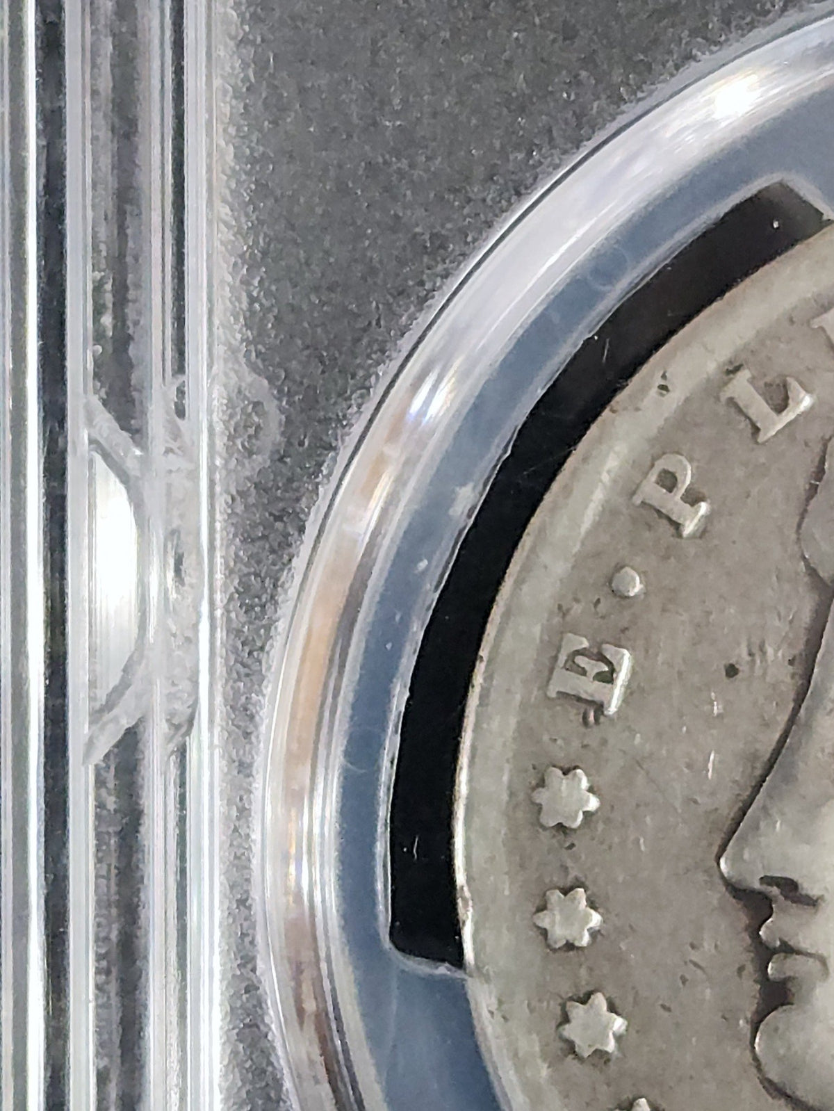 1879-Cc G4 Morgan Dollar Carson City PCGS 7450.4-1000070860004059326275 — Edge