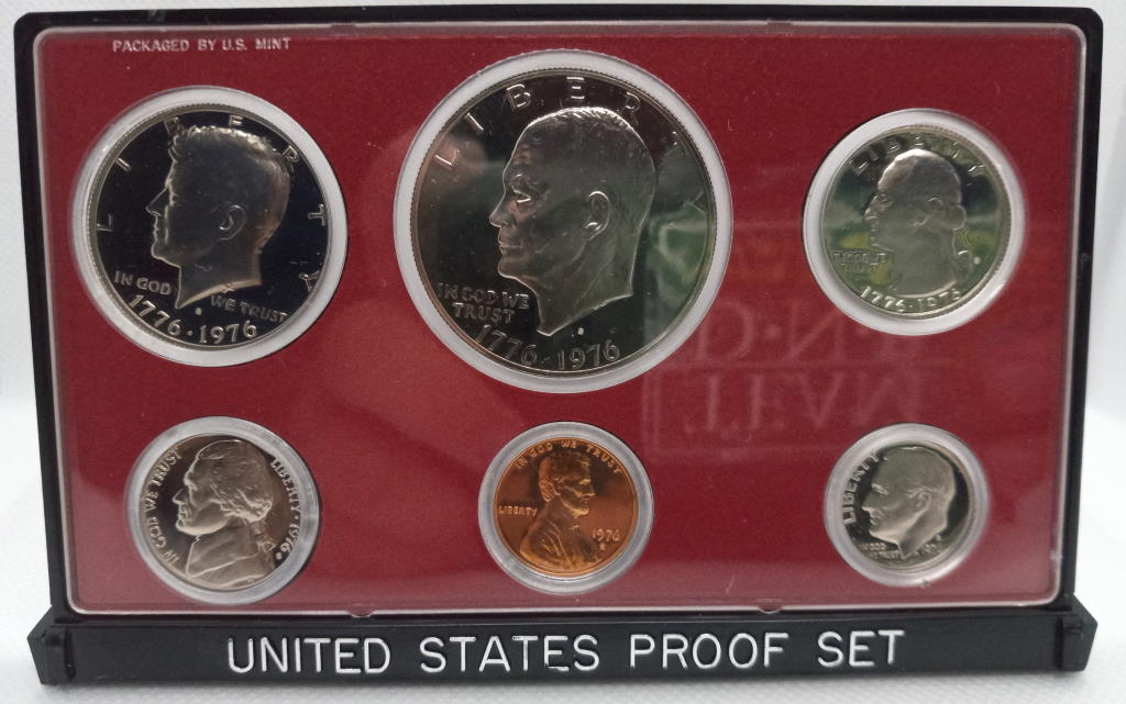 1976 United States Mint PROOF SET ( CLAD ) In OGP Original Government Packaging