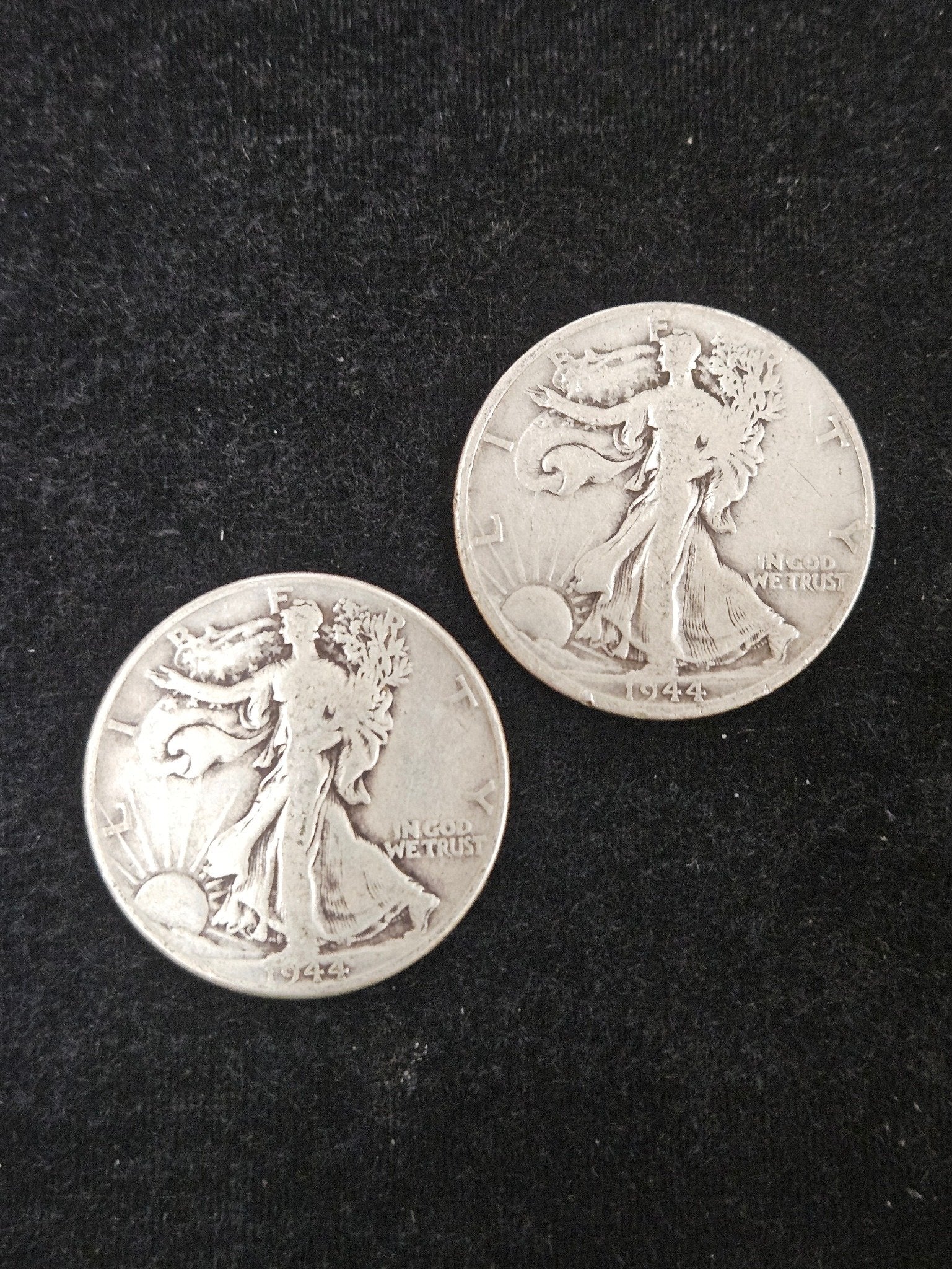 90% Walking Liberty Half Dollars $1 Face Value Average Circulation VDNT — Obverse