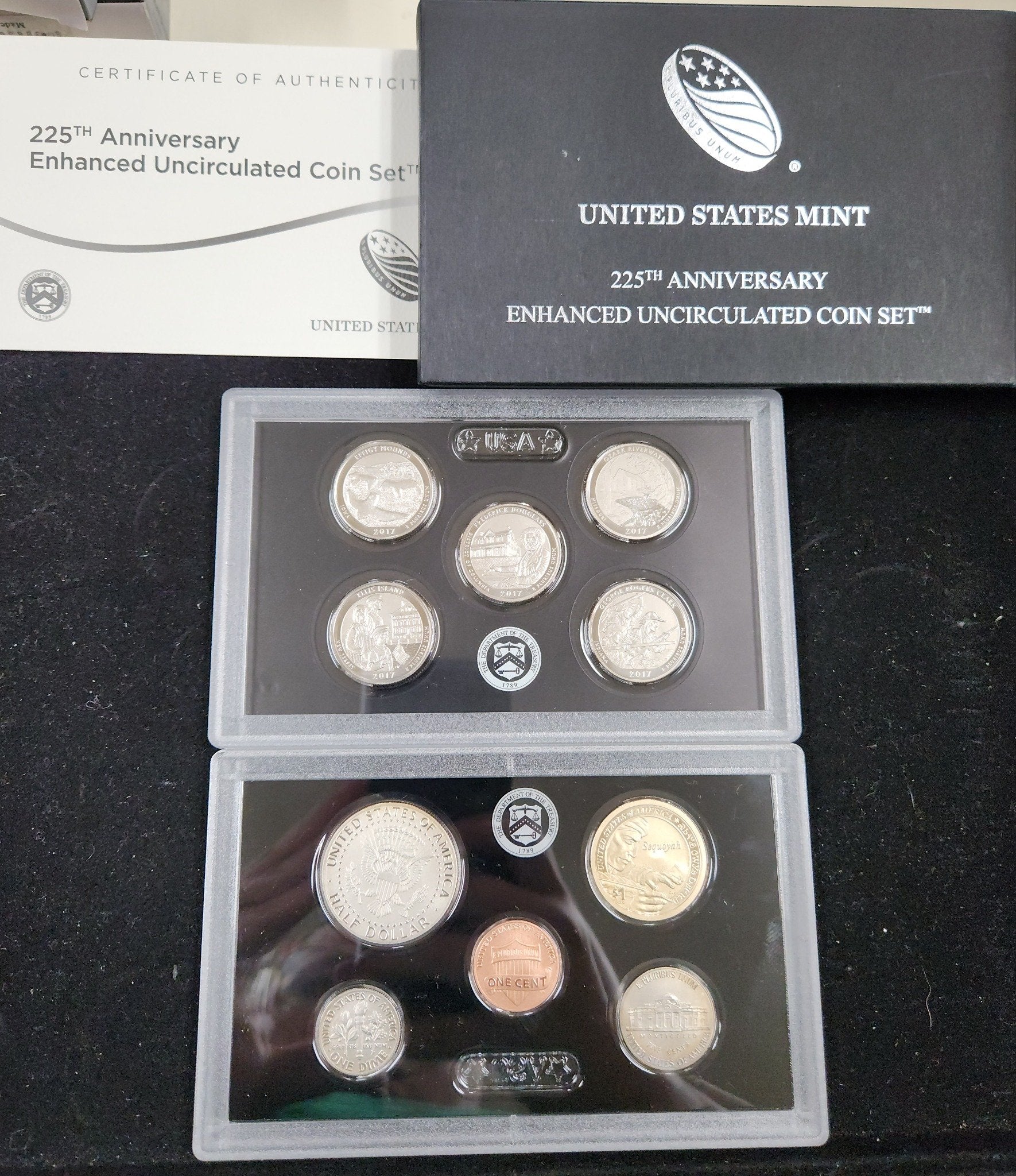 2017 225th anniversary enhanced uncirculated coin set — Reverse